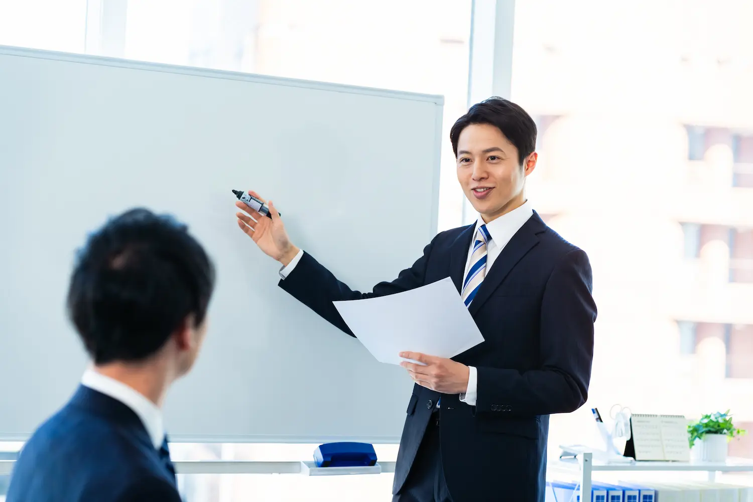 社会人のためのビジネスマナー研修｜効果的なプログラムと成功の秘訣