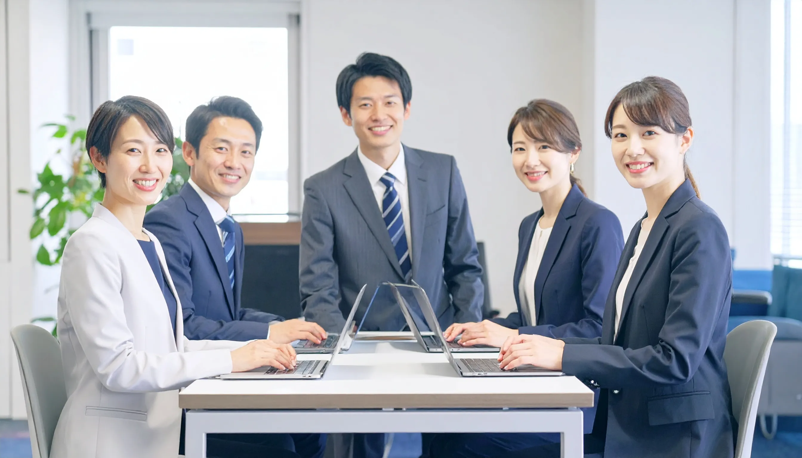 【2025年最新版】人気の資格ランキング｜初心者でも取得しやすいおすすめ資格を徹底解説
