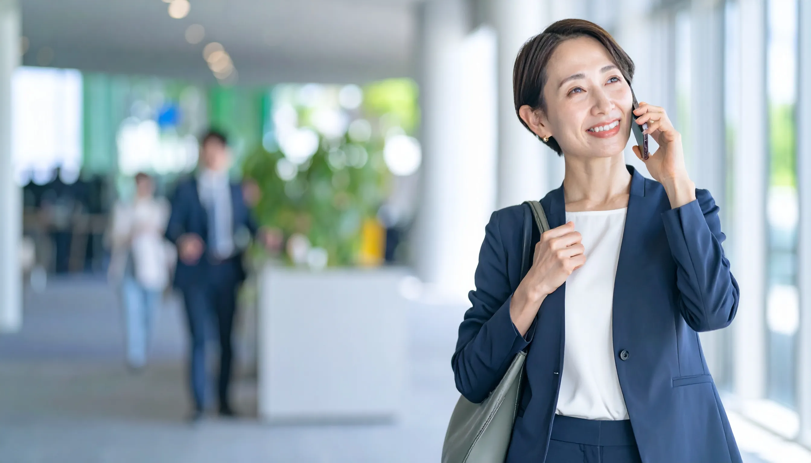 【保存版】OJTとは?基本知識・目的・効果をわかりやすく解説|実践方法と成功ポイントも紹介